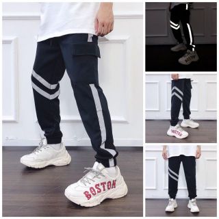 Quần jogger 2 sọc phản quang unisex