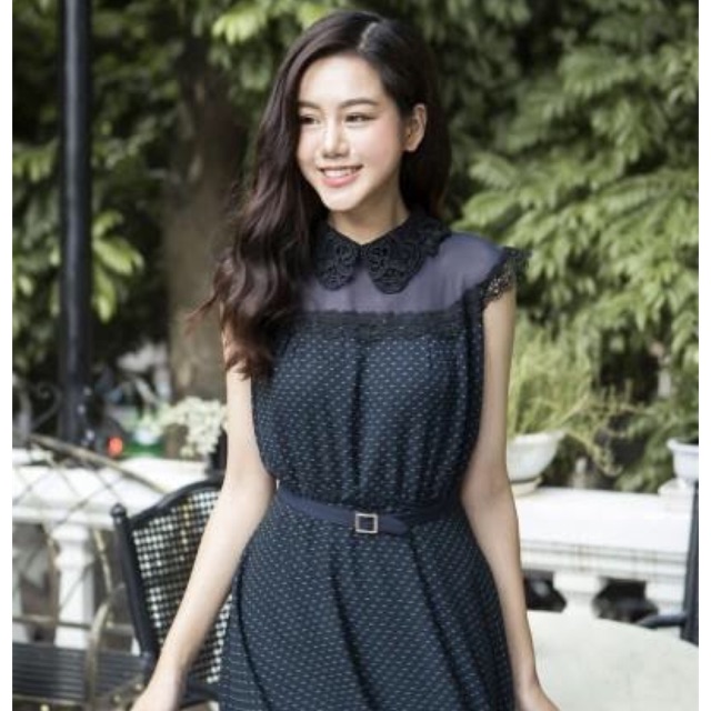 Đầm Elise chấm bi đai eo Size M newtag