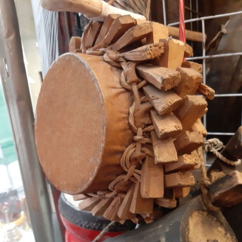 Trống dân tộc
