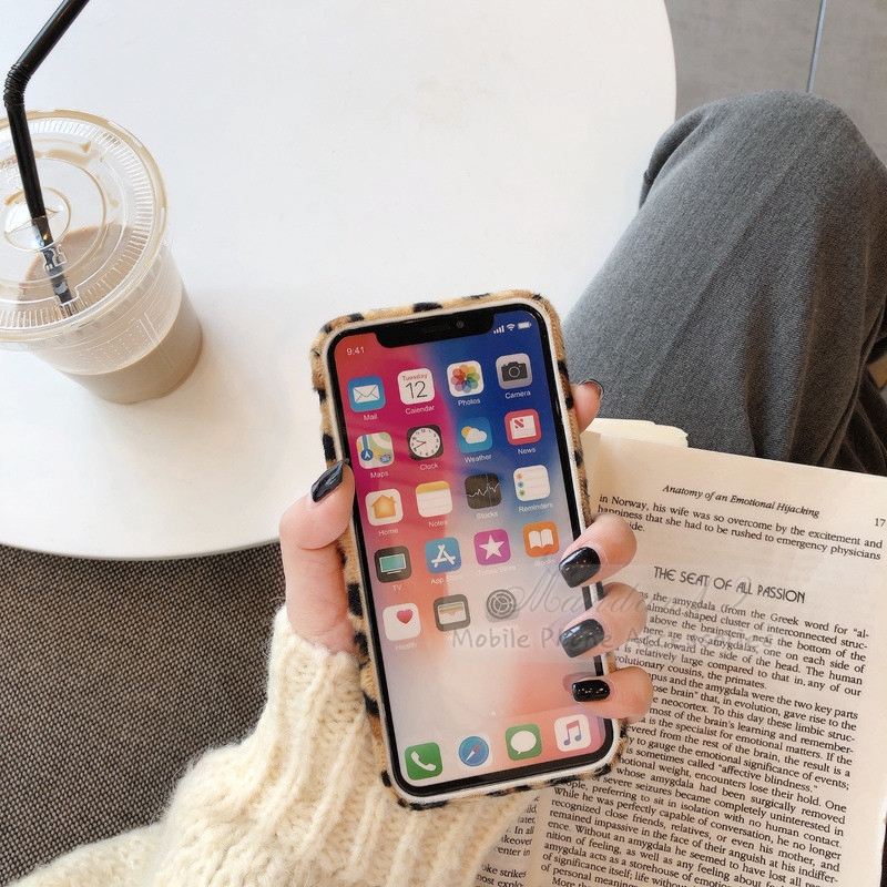 Ốp lưng lông họa tiết đốm báo cho iPhone 6 6s Plus 7 8 Plus X Xs Max XR 11 Pro Max | BigBuy360 - bigbuy360.vn