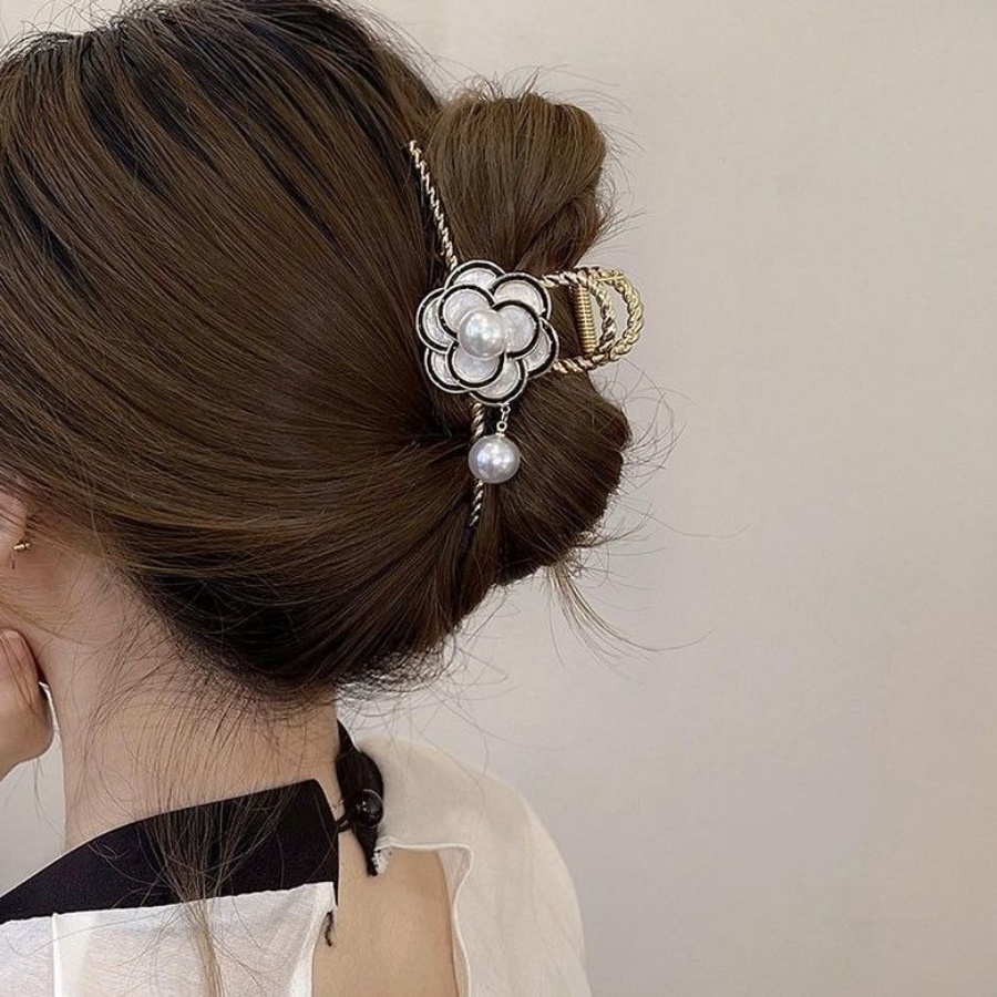 Kẹp Tóc Hoa Đính Ngọc Trai Thanh Lịch Cho Nữ