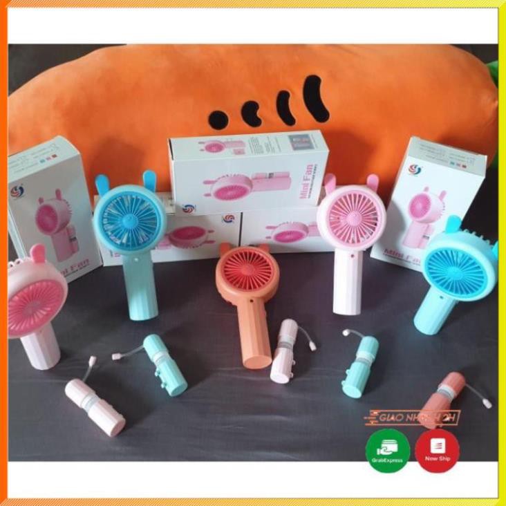 Quạt phun sương mini tích điện cầm tay , Quạt Mini Tích Điện Phun Hơi Nước Tạo Ẩm - Hàng loại 1 | BigBuy360 - bigbuy360.vn