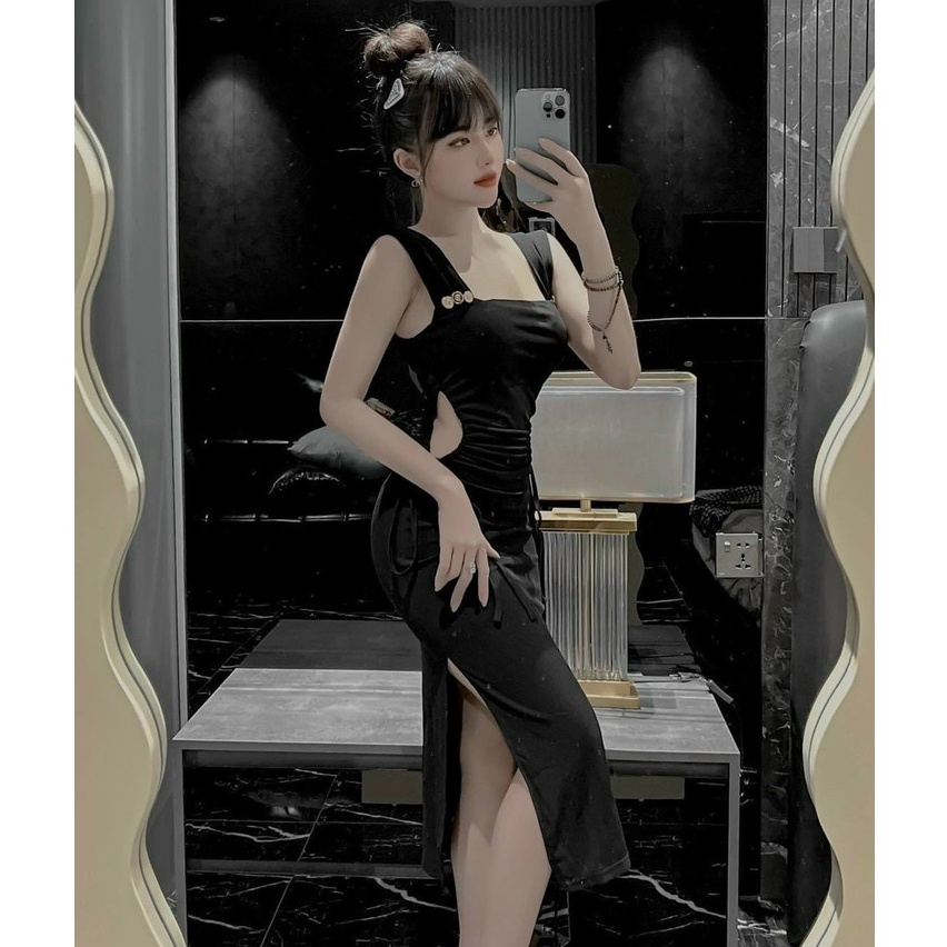 Đầm 2 dây bản vuông ôm body khoét eo xẻ tà đính nút dưới dây cực hot , chất thun gân dày dặn thy