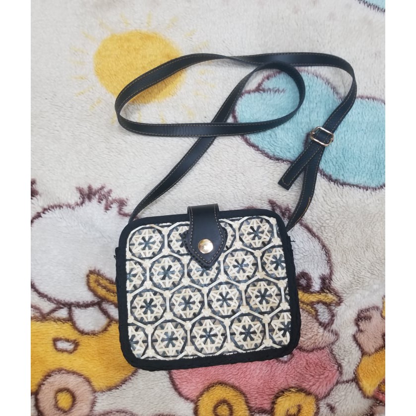 Túi cói form hộp vuông