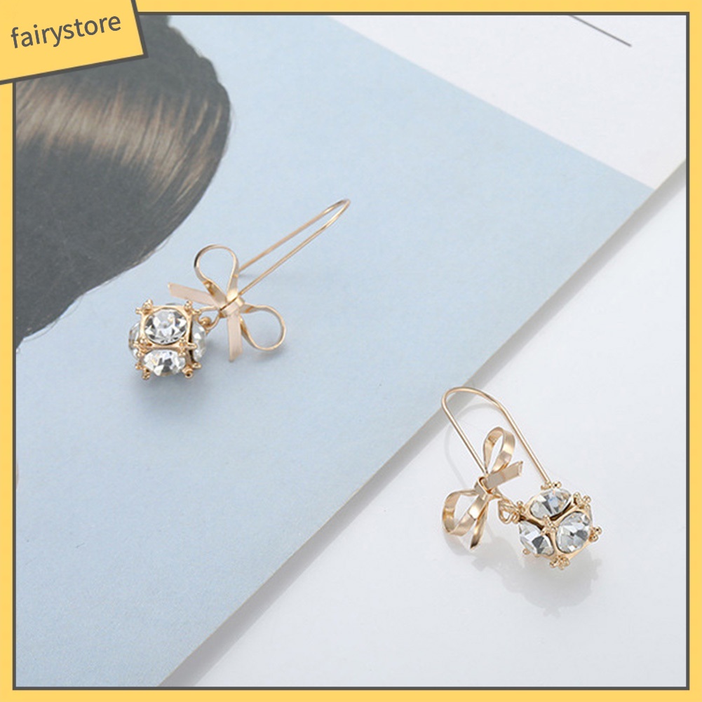 Bông tai nơ đính hạt xinh xắn