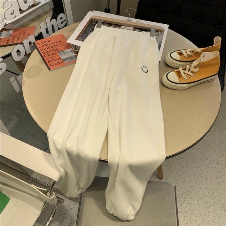 Quần Nỉ Unisex Mặt Cười Lưng Thun Ống Bó Chun