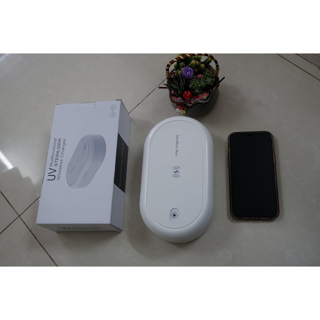 Hộp khử khuẩn kiêm sạc không dây 10w
