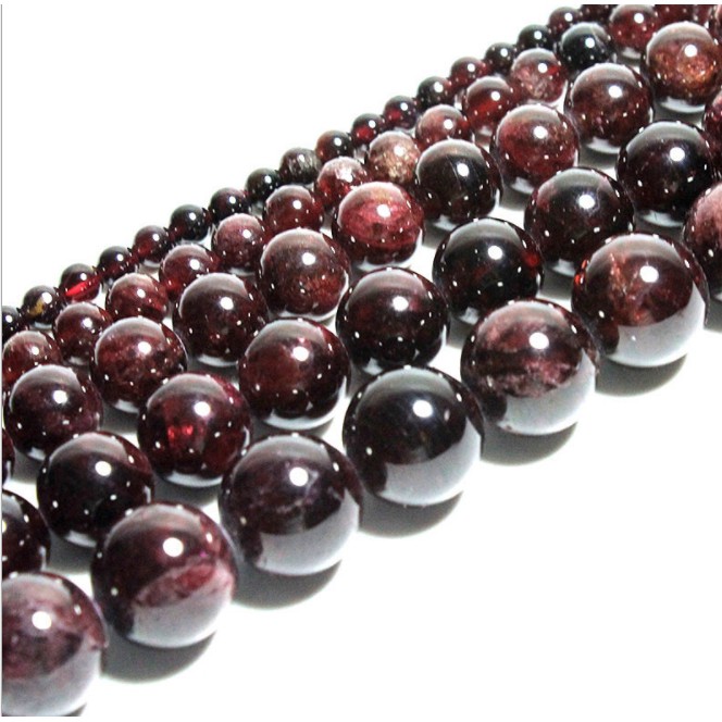 Chuỗi Hạt Đá Garnet Tự Nhiên