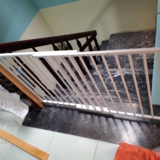 Cửa chặn an toàn tối đa 140cm.