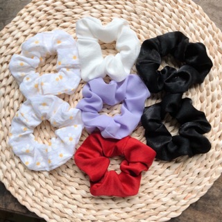 Dây buộc tóc scrunchies hot trend 2020