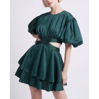 Đầm tay phồng khoét eo