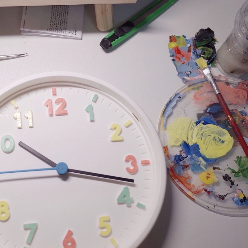 Đồng hồ treo tường DIY tô màu sáng tạo đáng yêu