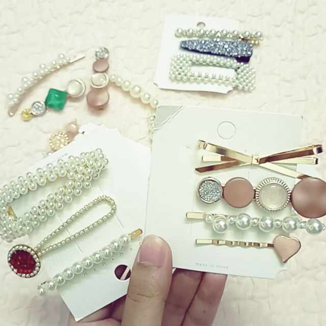 Kẹp tóc đính ngọc nhiều màu set 4 chiếc