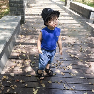 Áo ba lỗ cool ngầu :)