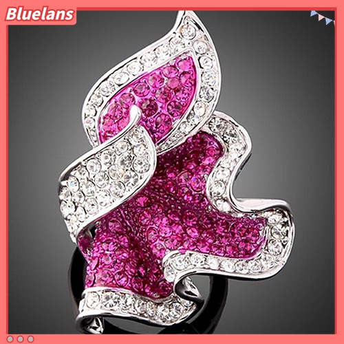 Nhẫn mạ vàng 9K đính đá kiểu dáng độc đáo