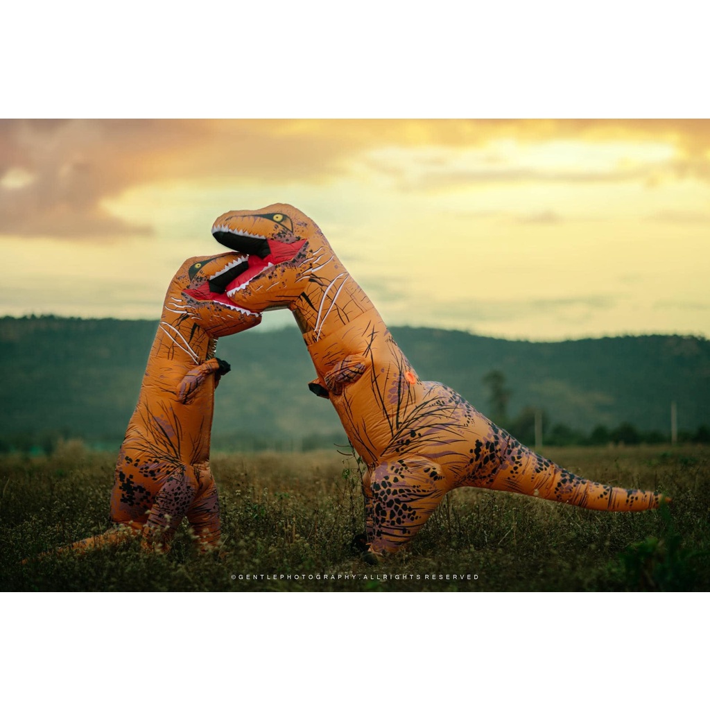mascot khủng long bơm hơi 2.2m màu cam 14588-8329