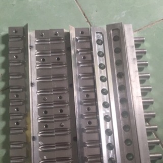 Khuôn son inox loại 1