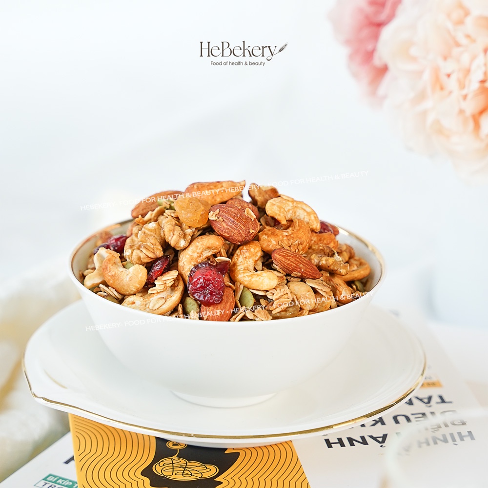 500g Granola Truly Healthy HEBEKERY by HEBE - Ngũ Cốc Dinh Dưỡng Lành Mạnh Tự Nhiên - Vị Truyền Thống