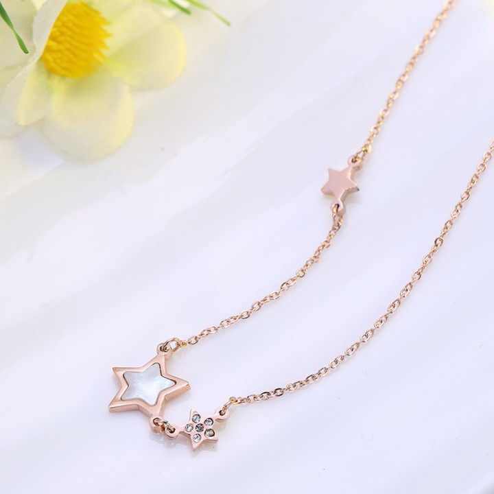 Dây Chuyền Nữ 3 Ngôi Sao Titan Không Đen TT 1117