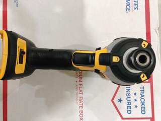Khoan vít DEWALT 887 USA
