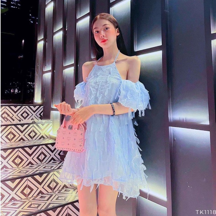 [Ảnh thật] Đầm lông vũ cổ yếm tay phồng tua rua