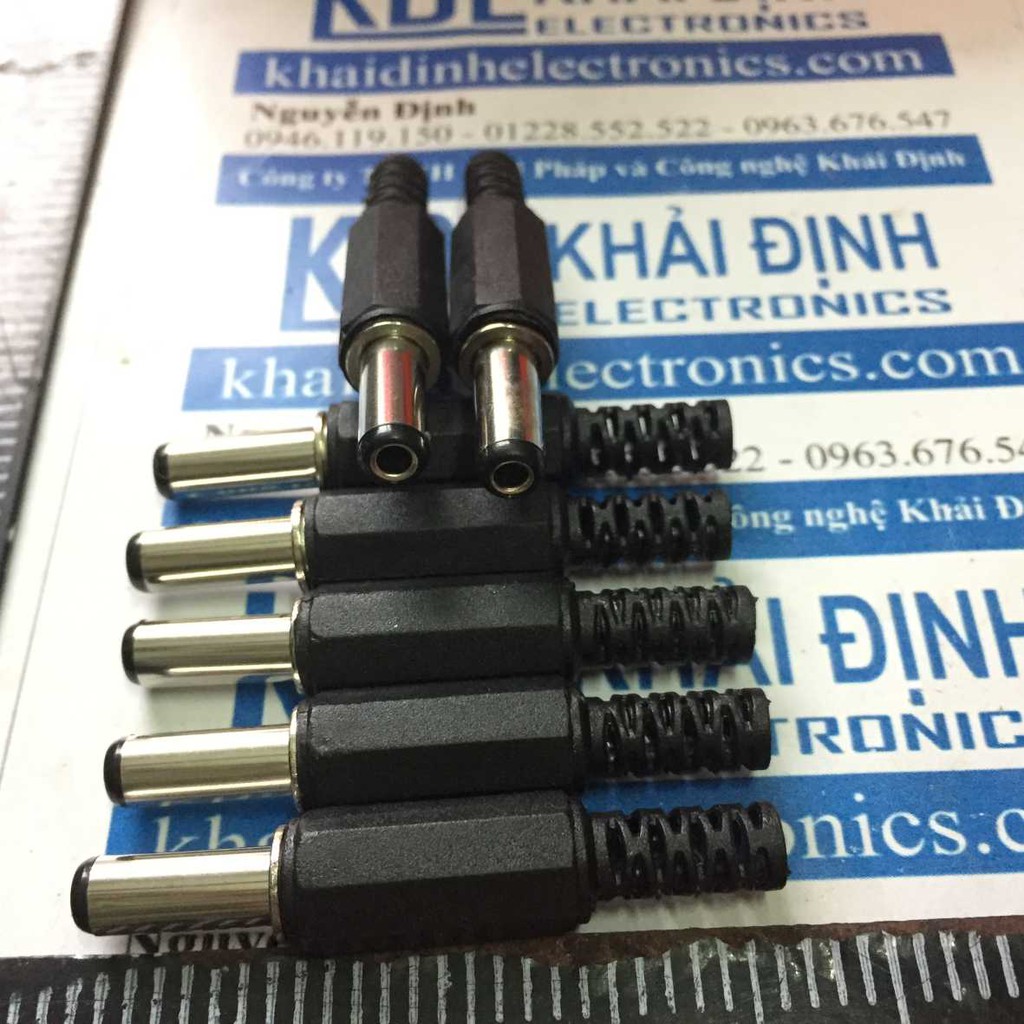 10 cái đầu jack DC 5.5*2.1mm đực đen đầu cắm kde3242