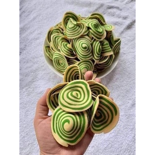 Bánh tai heo lá dứa