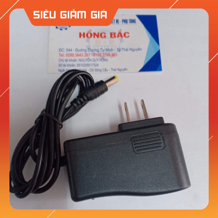 Sạc pin máy cân bằng laze 5 tia xanh