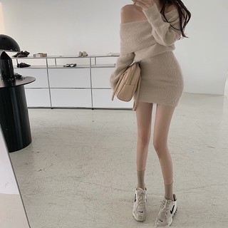 váy len lông trễ vai
