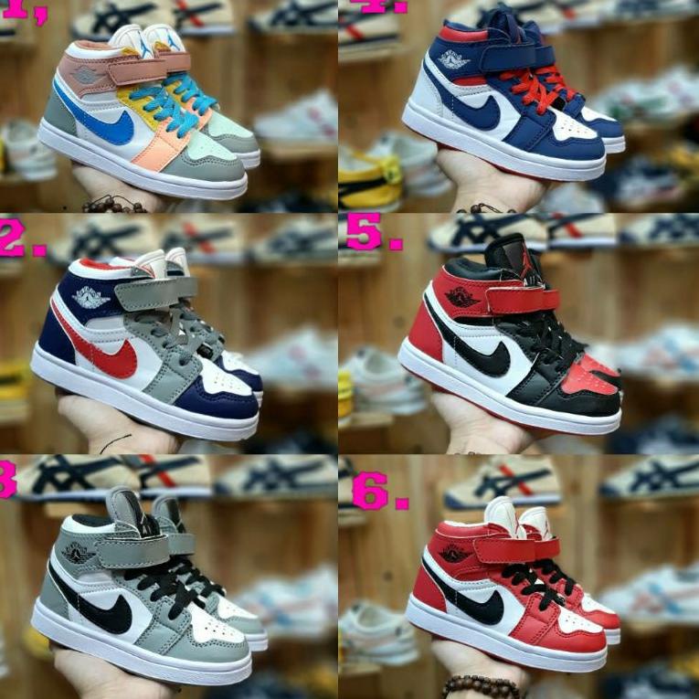 Giày Trẻ Em NIKE AIR JORDAN 1 Màu Đỏ Cao Cấp (Mã Z9373)