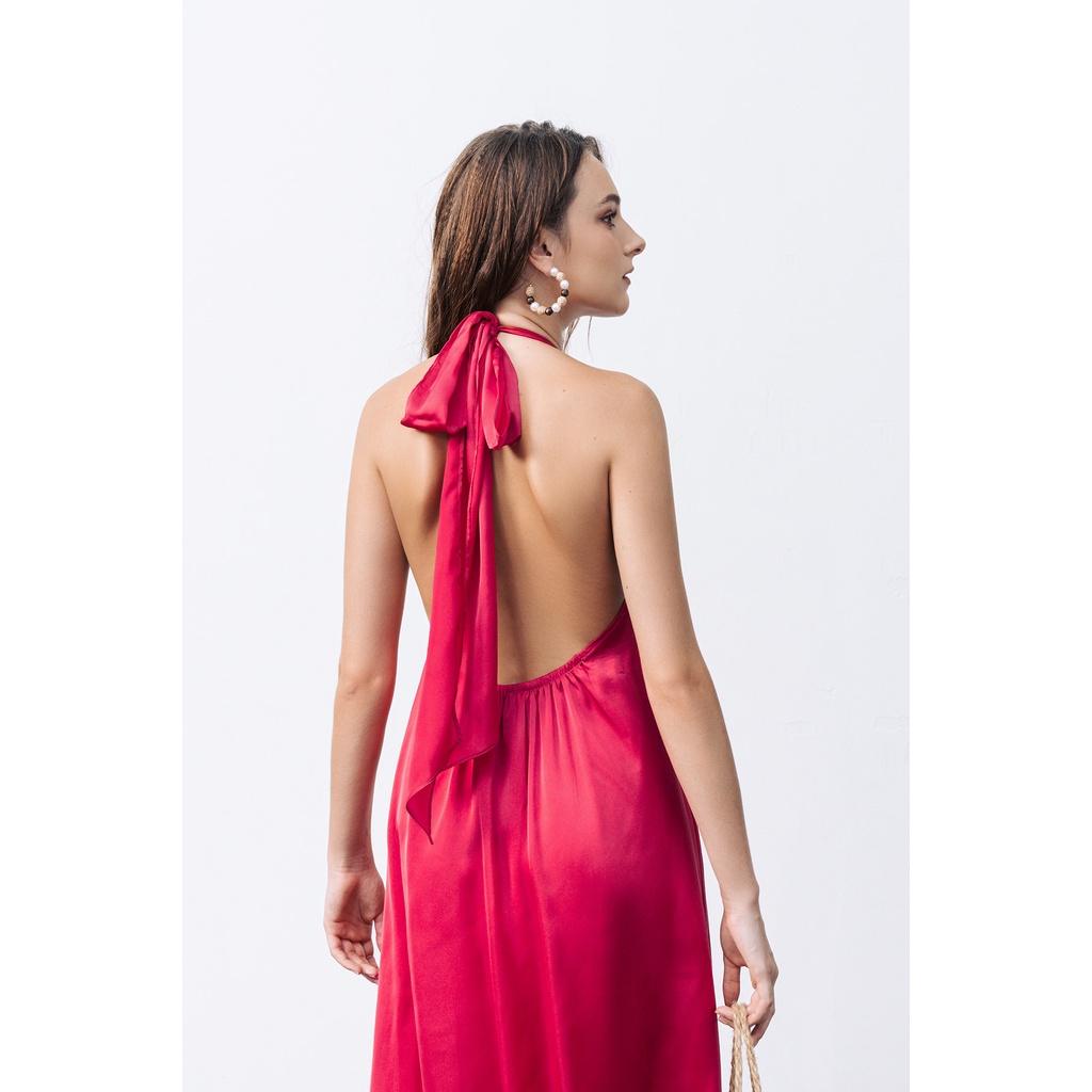 Đầm Maxi VIENNE TRAN Cổ Yếm O63M22H001