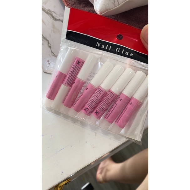 Keo gắn móng dạng tuýt làm nailbox