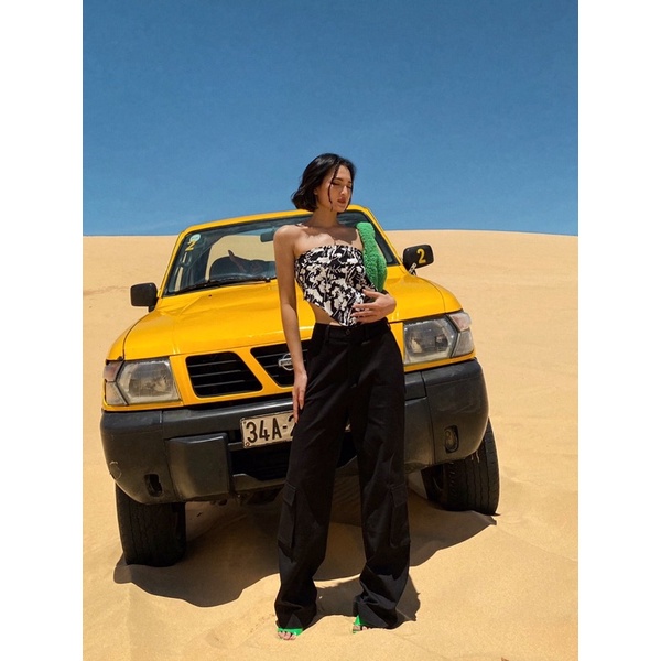 Black Chic Pants - Quần Kaki ống suông rộng túi hộp - Thiết kế bởi Iamcoco.official
