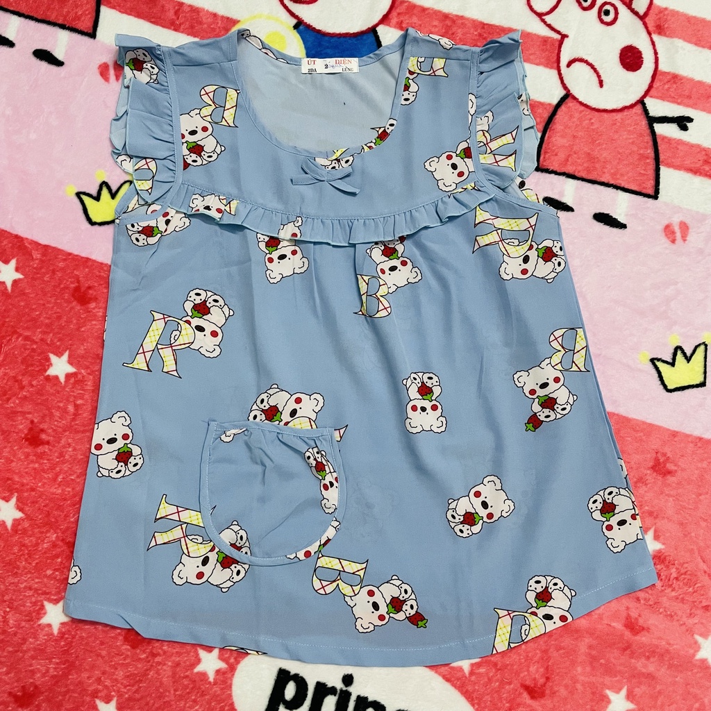 Đồ bộ lụa - quần lửng, tay cánh tiên, màu xanh in hình gấu nhỏ | BigBuy360 - bigbuy360.vn