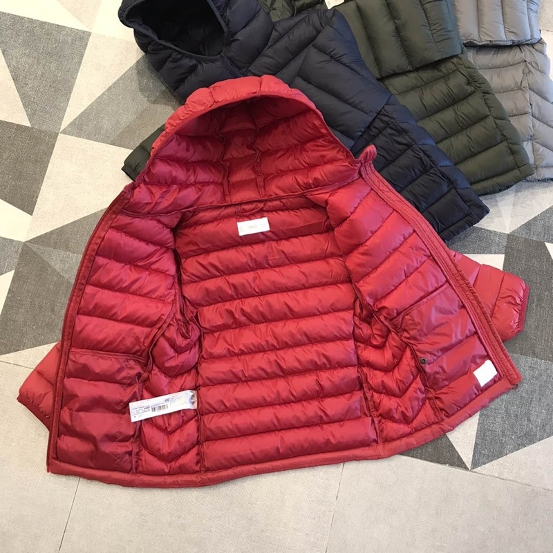 Áo phao siêu nhẹ Mang.o cho bé trai có 4 màu size từ 20-45 cân