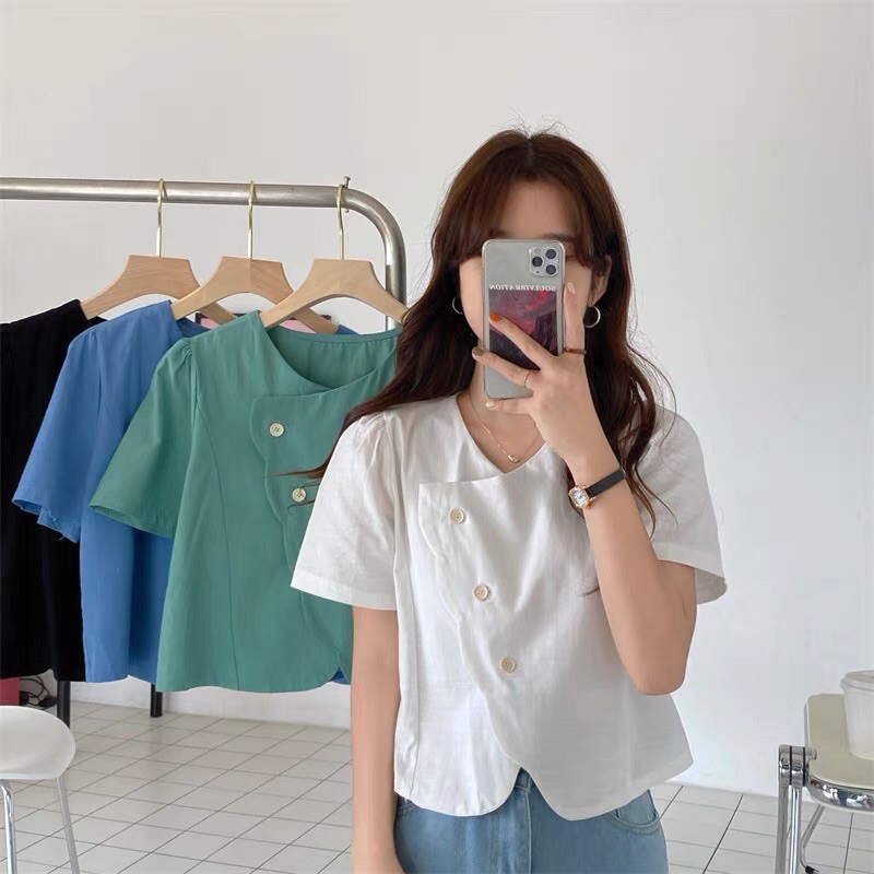 Sơ mi cúc lệch dáng croptop