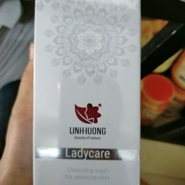 Dung dịch vệ sinh Linh Hương