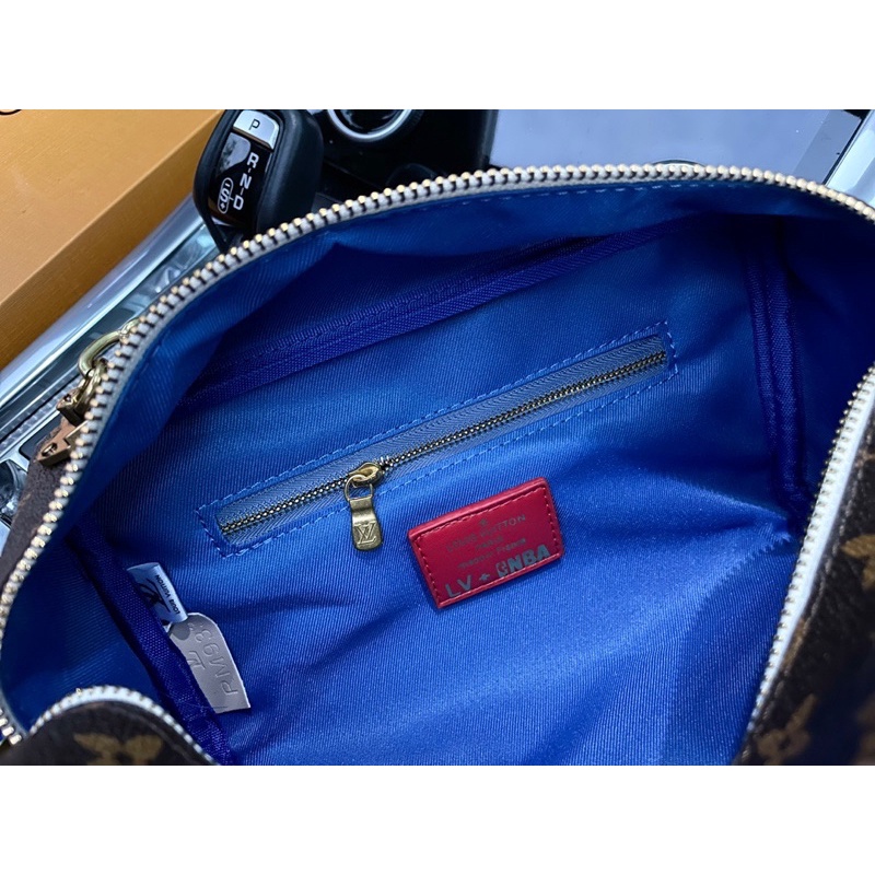 Túi LV NBA DOPP KIT thời trang cao cấp 2022 full box có sẵn