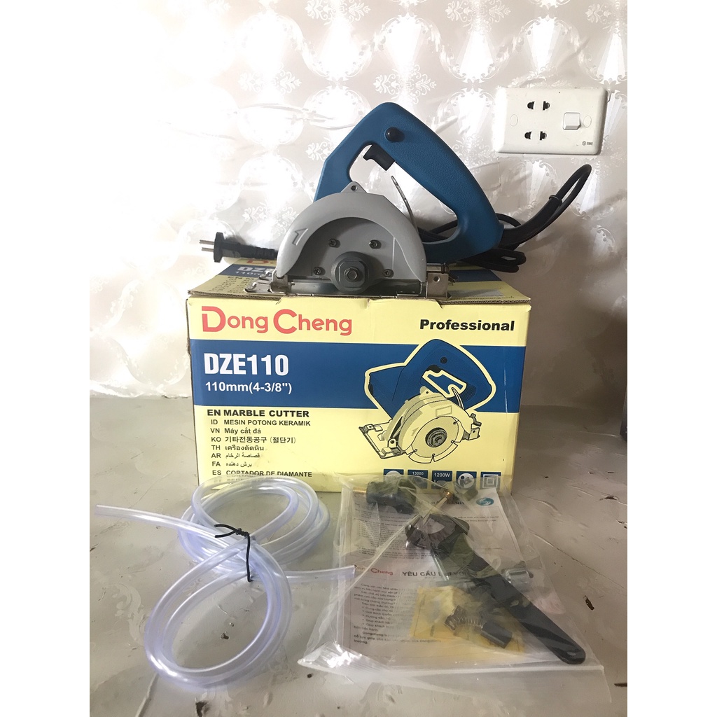 Máy cắt gạch | Cắt bê tông | Máy cắt gỗ DONGCHENG DZE 110 110MM Công suất 1200W( Cam kết lõi đồng 100%)