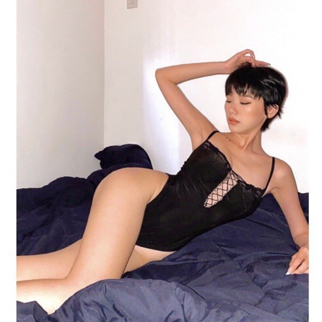 Bodysuit đắp ren ngực