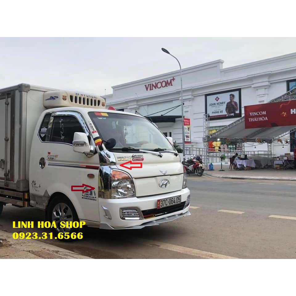 [HN] Ốp ba đờ xốc trên Hyundai Porter II, H150, H100 Gò má trên - HÀNG HÀN QUỐC