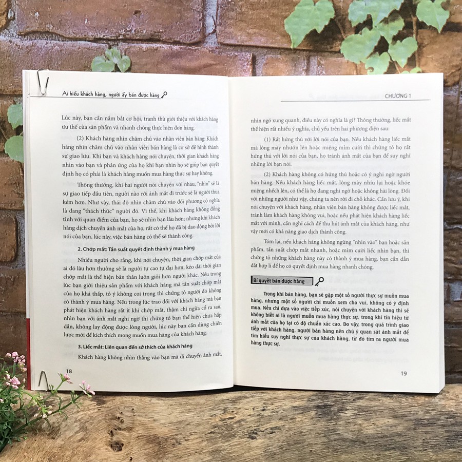 Sách - Ai hiểu khách hàng người ấy bán được hàng | BigBuy360 - bigbuy360.vn