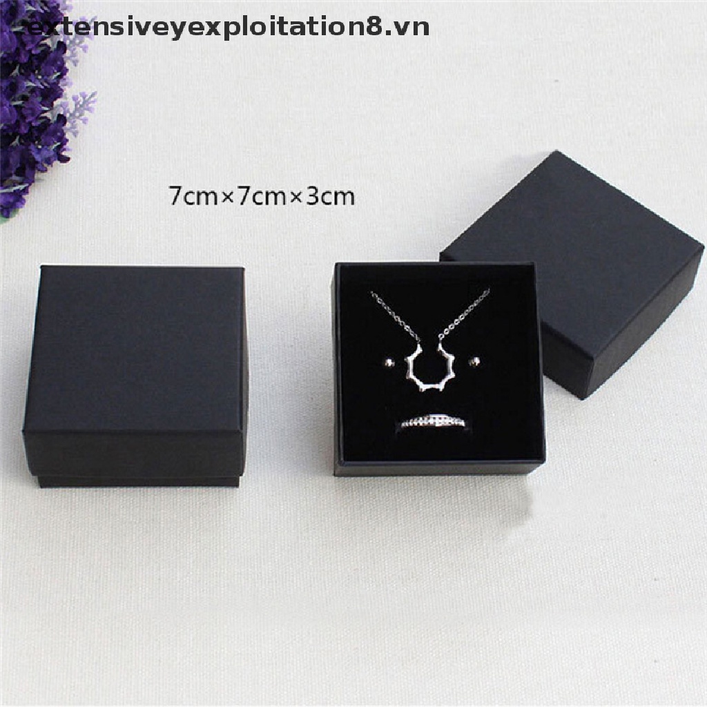 Hộp Đựng Trang Sức Bằng Giấy Đen Sang Trọng