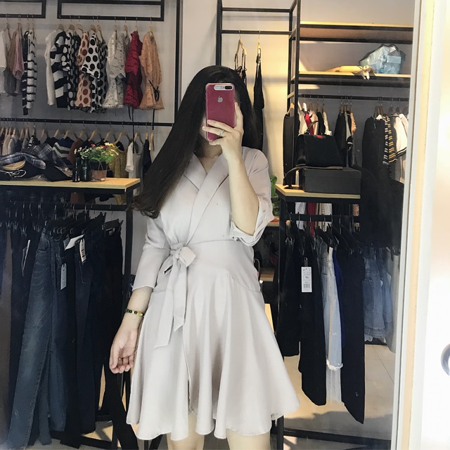 Váy cổ vát hàn quốc