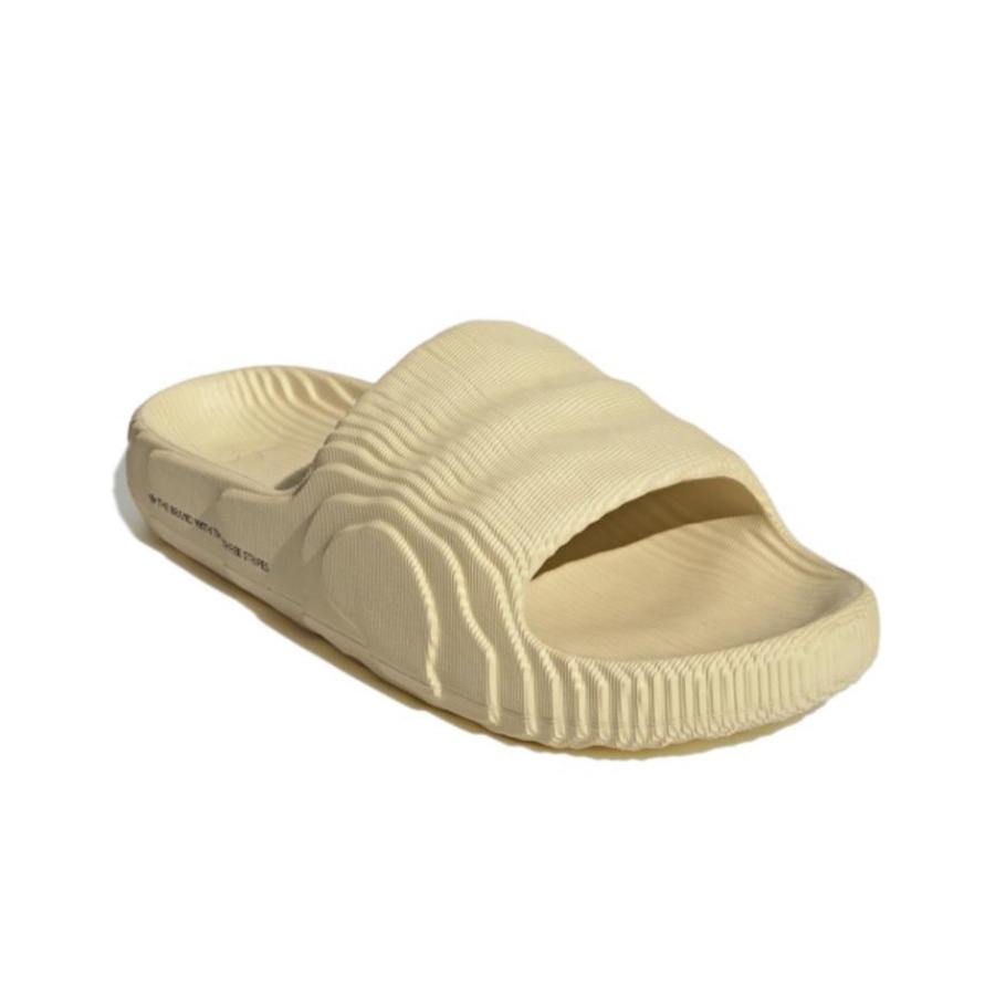 Dép Adidas Adilette 22 GX6945 Chính hãng mang êm chân, bền, đẹp.