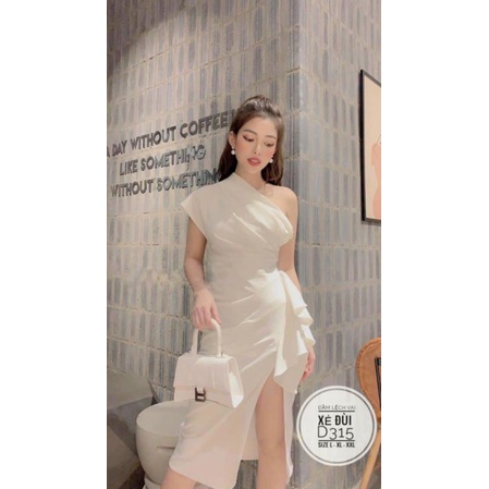 Đầm lệch vai xẻ đùi