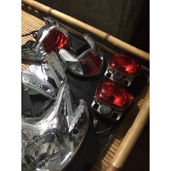 Đèn sau  atila elizabeth