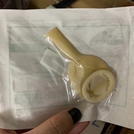 CAPOT TIỂU NAM BAO CAO SU TIỂU NAM TÚI DẪN LƯU NƯỚC TIỂU