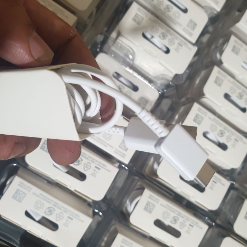 Cáp sạc zin nhanh sam sung s10/s8/s9 Chân USB-C dài 1m .bảo hành 12 tháng