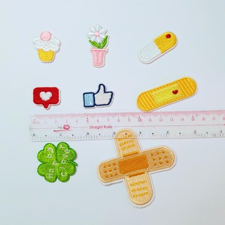 Sticker vải nhỏ xinh